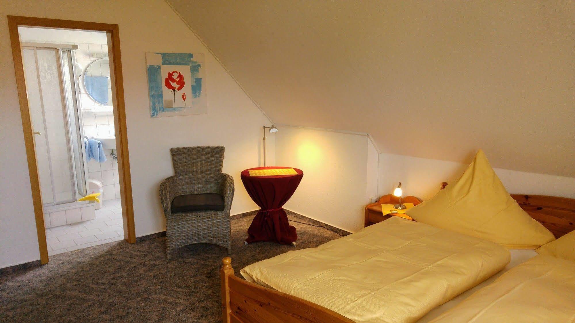 Naturwert Hotel Garni Ursula ครุมเฮิร์น ภายนอก รูปภาพ